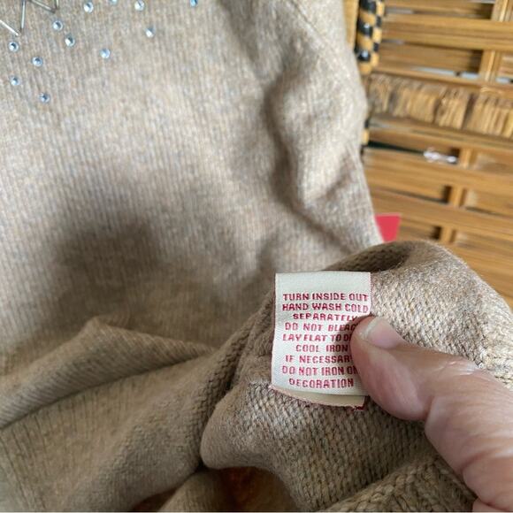 NWT Reba Tan Knit Sweater with sequin detailing XL Cozy wool nylon acrylic blend - Picture 7 of 9